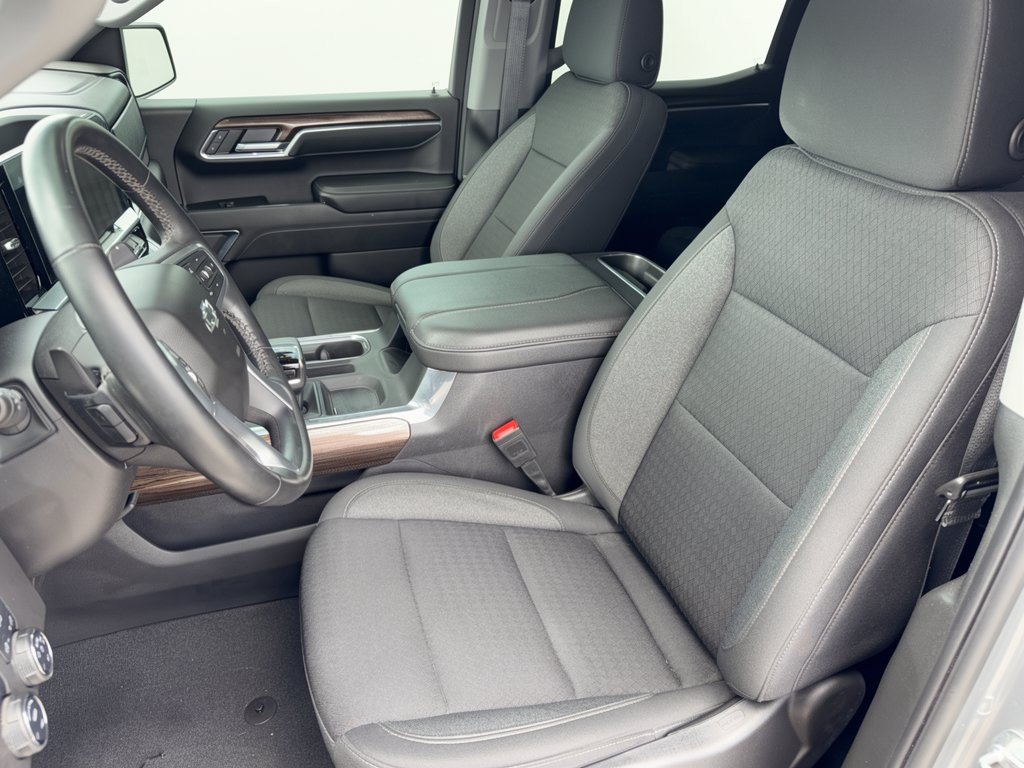 Used 2024 Chevrolet Silverado 1500 RST w/ Texas Edition Plus RWD image 5