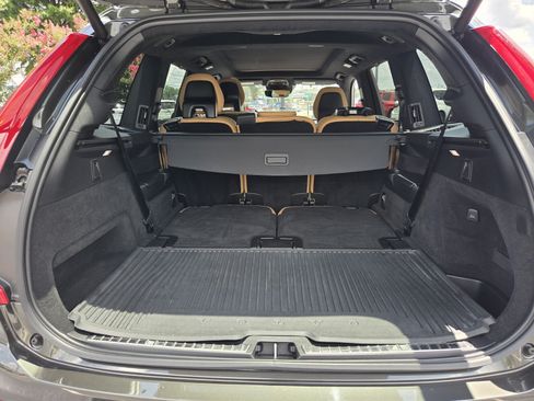 Used 2021 Volvo XC90 T6 Inscription w/ Lounge Package AWD/4WD image 28