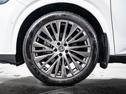 Certified 2024 Lexus RX 350 AWD image 13