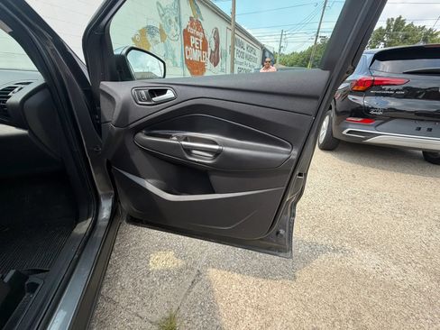 Used 2019 Ford Escape SEL AWD/4WD image 15
