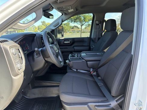 Used 2025 GMC Sierra 2500 Pro image 18