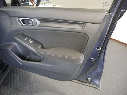 Used 2025 Honda Civic Sport image 5