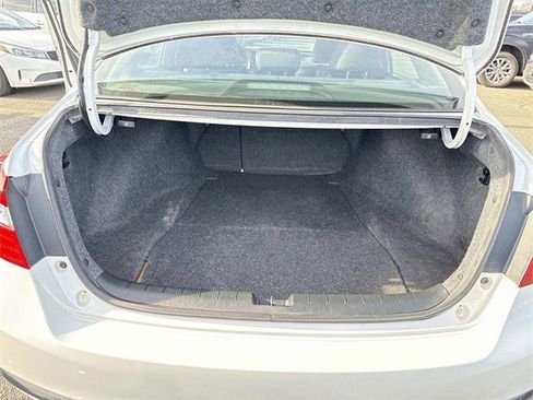 Used 2017 Honda Accord Sport image 12