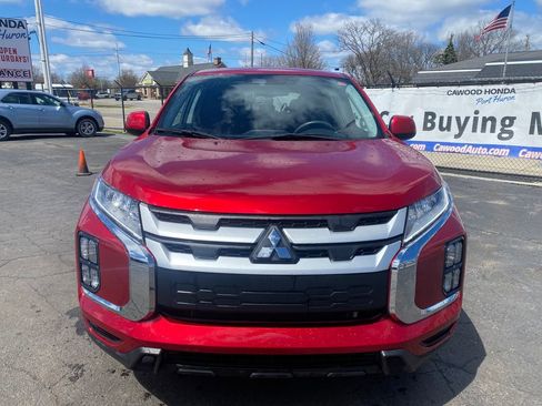Used 2025 Mitsubishi Outlander Sport ES AWD/4WD image 8