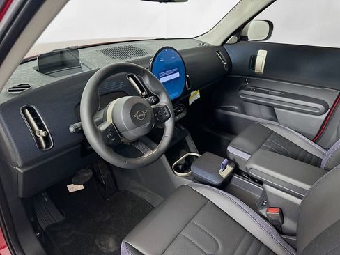 Certified 2025 MINI Cooper Countryman S image 9