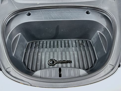 Used 2021 Tesla Model 3 Standard Range Plus image 31