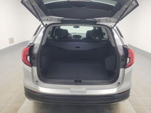 Used 2019 GMC Terrain SLE image 29