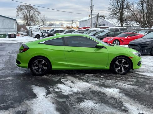 Used 2016 Honda Civic EX-T image 10