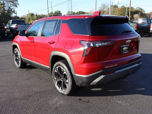 New 2026 Chevrolet Equinox LT w/ Convenience Package II image 3