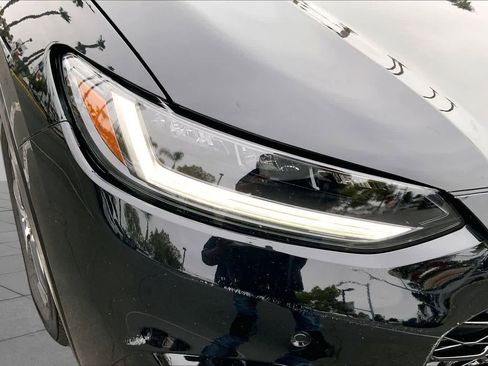 Used 2023 Honda HR-V EX-L image 27