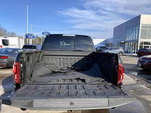 Used 2018 Ford F150 Raptor w/ Equipment Group 802A Luxury image 6