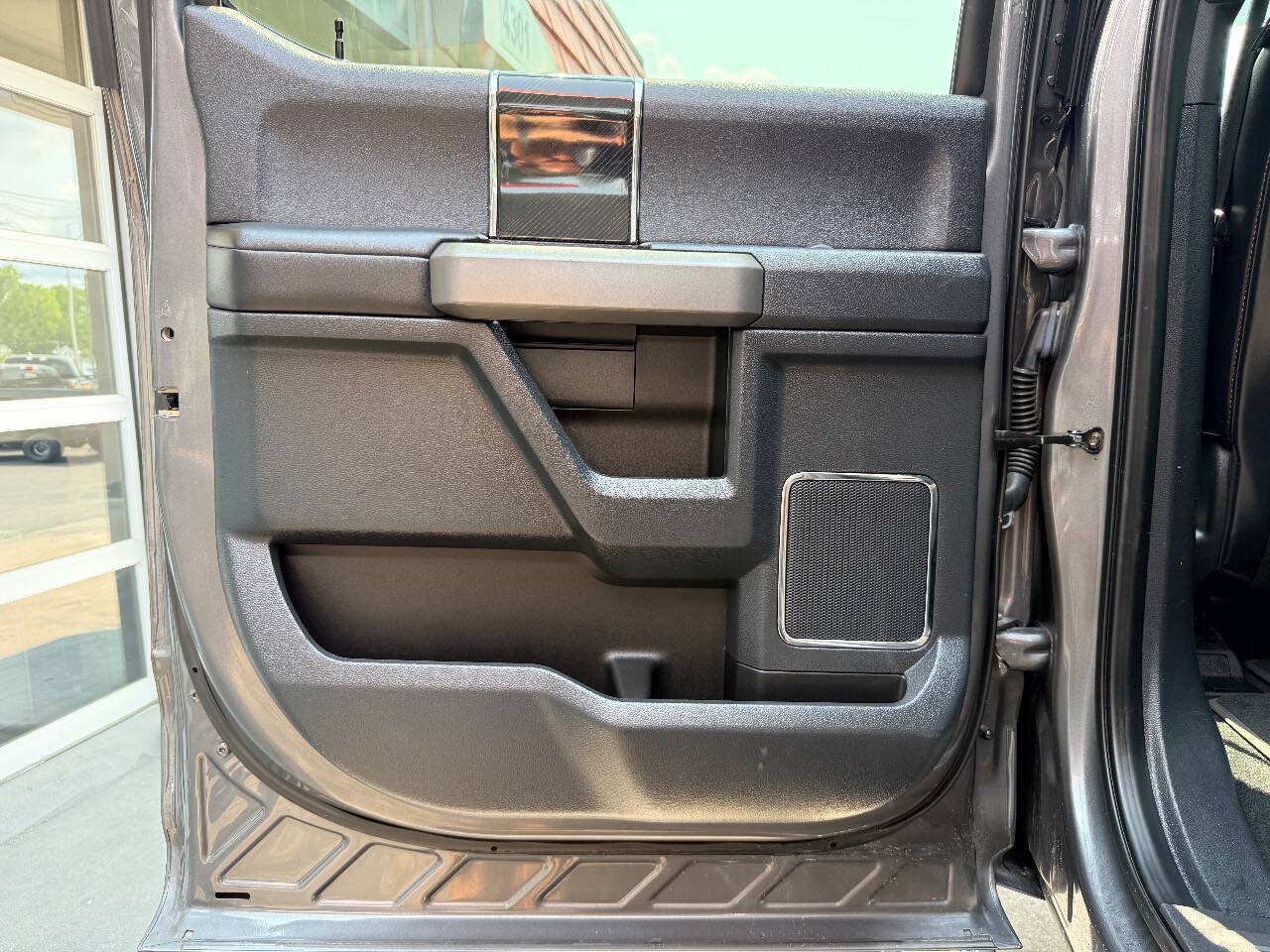 Used 2022 Ford F350 Platinum AWD/4WD image 38
