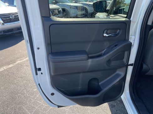 New 2026 Nissan Frontier SV w/ SV Convenience Package image 16