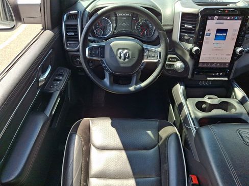Used 2025 RAM 1500 Laramie AWD/4WD image 22