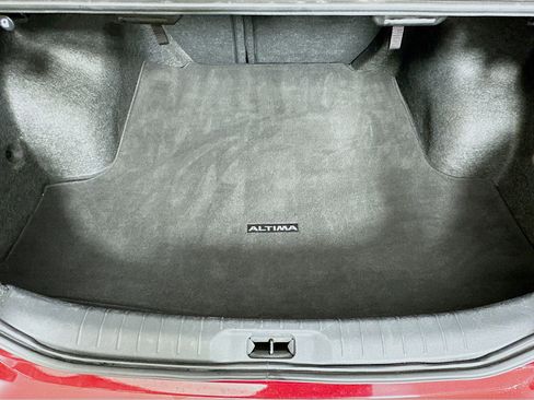 Used 2025 Nissan Altima 2.5 SV image 27