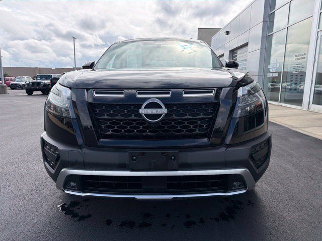 Used 2025 Nissan Pathfinder Rock Creek AWD/4WD image 2