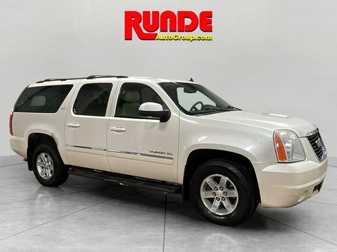 Used 2012 GMC Yukon XL SLT w/ SLT-2 Equipment Package image 7