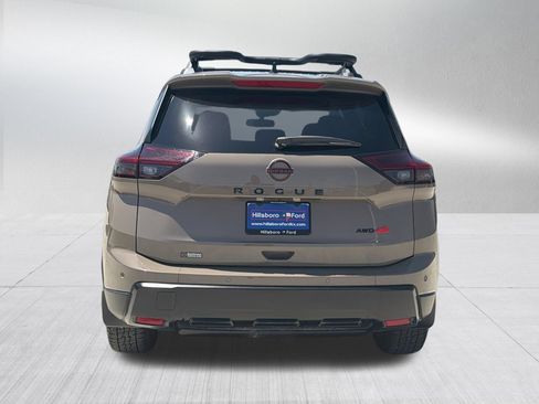 Used 2026 Nissan Rogue SV w/ Rock Creek Premium Package AWD/4WD image 8