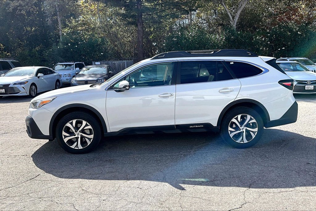 Used 2022 Subaru Outback Limited AWD/4WD image 8