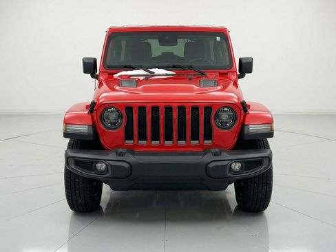 Used 2025 Jeep Wrangler Sport S image 2