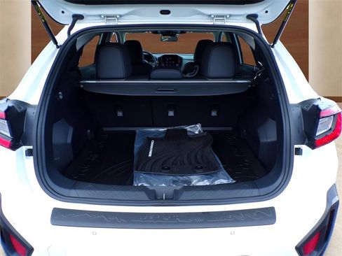 Used 2024 Subaru Crosstrek 2.5i Limited image 11