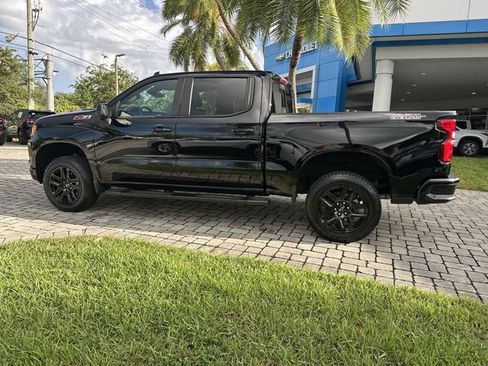 Used 2024 Chevrolet Silverado 1500 LT Trail Boss w/ LT Trail Boss Premium Package AWD/4WD image 33