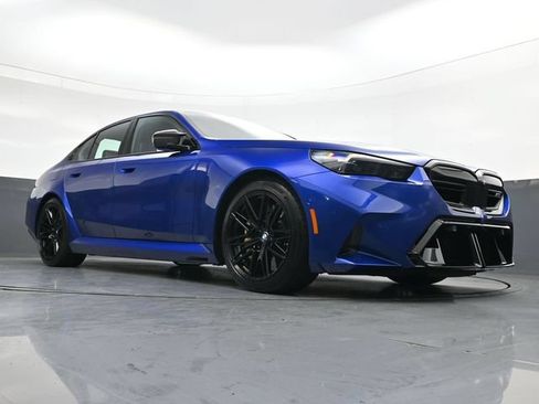 Used 2025 BMW M5 w/ Carbon Package AWD/4WD image 29