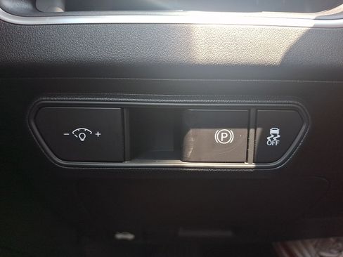 New 2026 Kia K4 FWD image 18