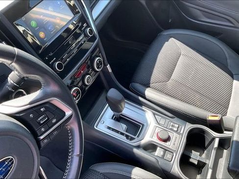 Used 2023 Subaru Forester Premium image 13