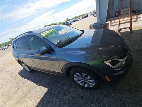 Used 2020 Volkswagen Tiguan S FWD image 4
