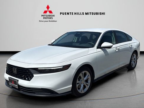 Used 2023 Honda Accord LX image 1