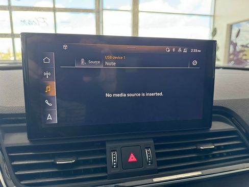 Used 2021 Audi Q5 2.0T Premium Plus AWD/4WD image 24