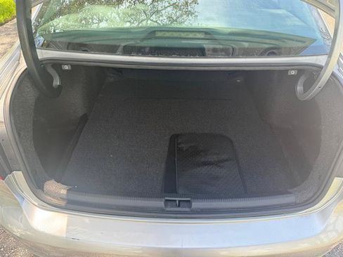 Used 2012 Volkswagen Passat 2.5 S FWD image 14