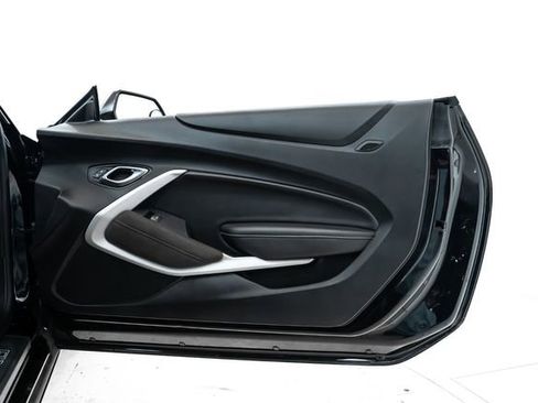 Used 2020 Chevrolet Camaro SS image 18