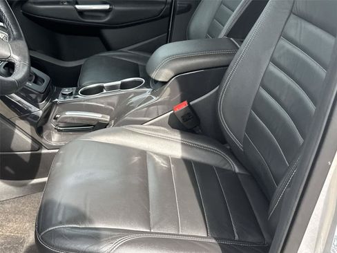 Used 2016 Ford Escape Titanium AWD/4WD image 12