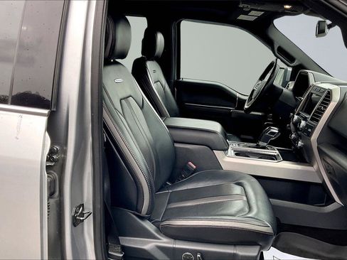 Used 2020 Ford F150 Platinum w/ Equipment Group 701A Luxury image 8