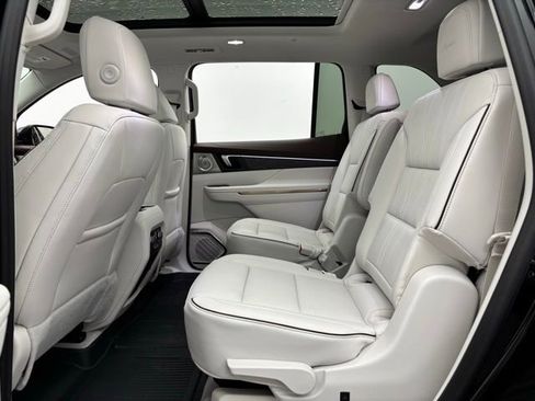 New 2026 Buick Enclave Avenir image 44