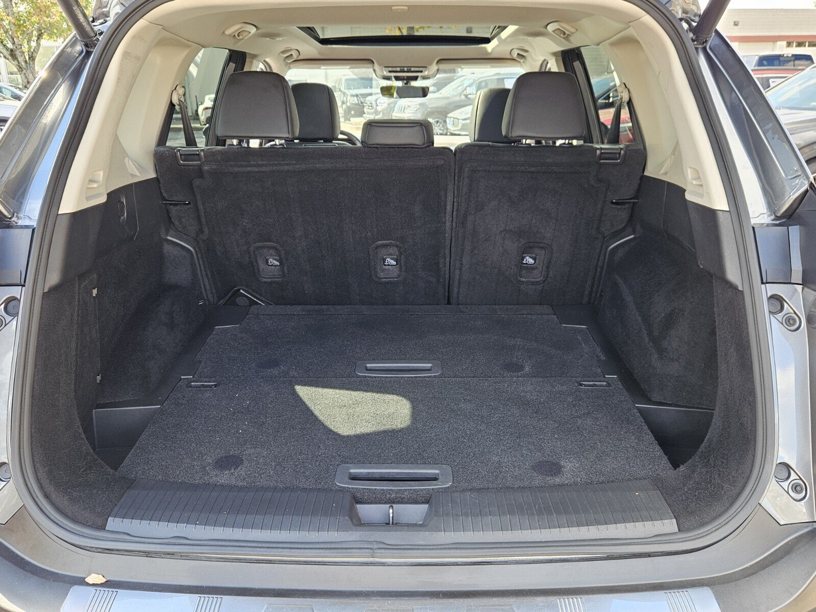 Used 2023 Nissan Rogue SL w/ SL Premium Package FWD image 28