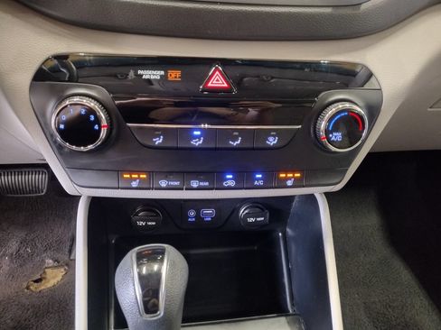 Used 2018 Hyundai Tucson SEL FWD image 25