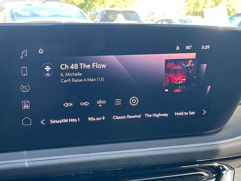 Used 2025 Buick Envista Sport Touring image 21