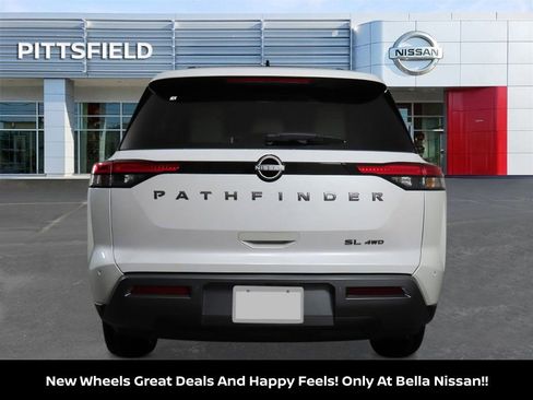 New 2026 Nissan Pathfinder SL AWD/4WD image 4