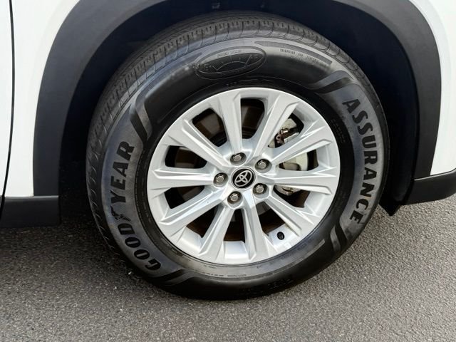 Used 2024 Toyota Grand Highlander FWD image 28