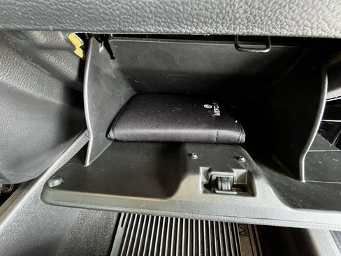 Used 2007 Mercury Milan Premier FWD image 24
