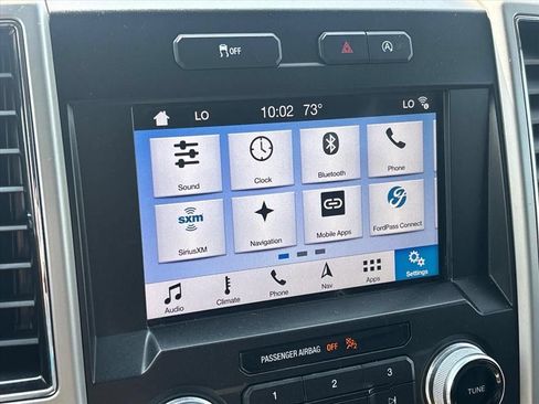 Used 2019 Ford F150 Lariat w/ Equipment Group 502A Luxury AWD/4WD image 38