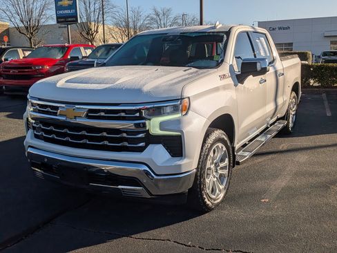 Certified 2022 Chevrolet Silverado 1500 LTZ image 5