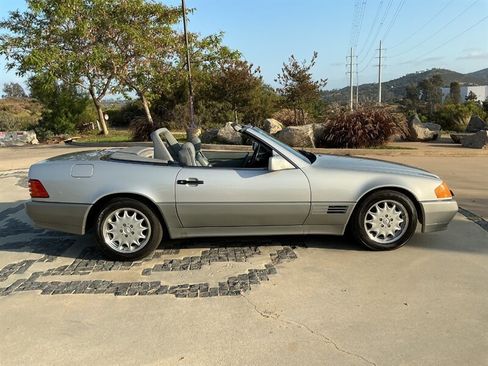 Used 1990 Mercedes-Benz 500 SL image 6