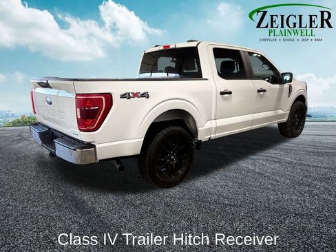 Used 2023 Ford F150 XLT w/ Trailer Tow Package image 8