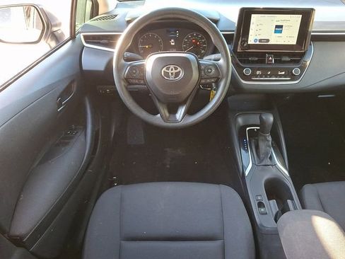 Used 2024 Toyota Corolla LE FWD image 11