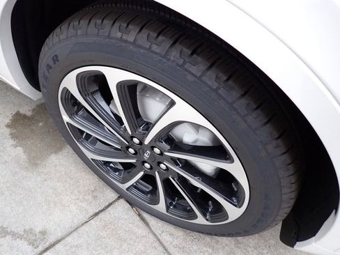 New 2026 Lincoln Nautilus Black Label image 10