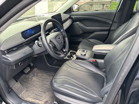 Used 2023 Ford Mustang Mach-E Premium AWD/4WD image 5